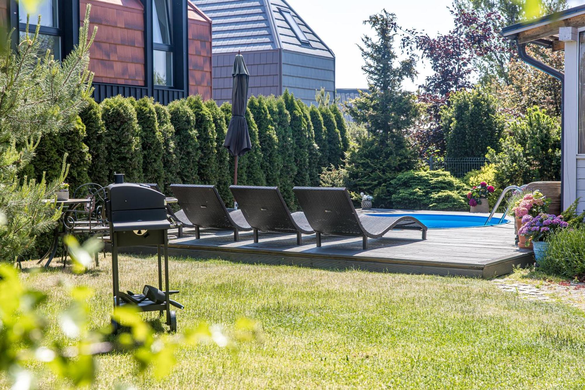 Villa With Private Pool Laumes Juosta Palanga Exterior photo